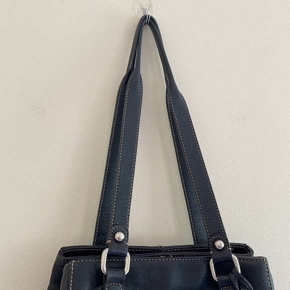 Giani Bernini Black Shoulder Purse! - Picture 6 of 13